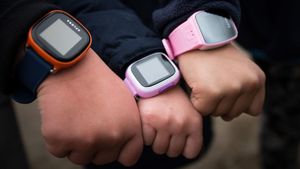 Smart%20watches%20on%20childrens%20arms%