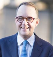 - Norge produserer allerede mer fornybar energi enn vi bruker, forteller Oluf Ulseth, administrerende direktør i Energi Norge.