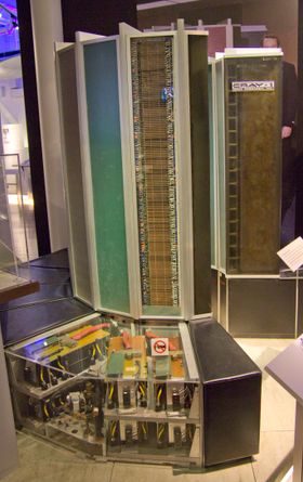 Cray laget noen av verdens aller første superdatamaskiner. Den første het Cray 1 og kom på siste halvdel av syttitallet. I dag er Cray stadig navnet som pryder noen av verdens kraftigste datamaskiner, inkludert Trinity som er verdens sjuende kraftigste.