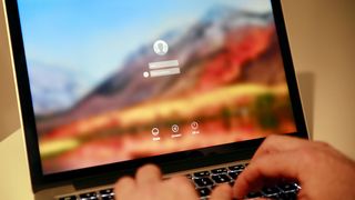 Gapende sikkerhetshull i MacOS: Full tilgang – uten passord
