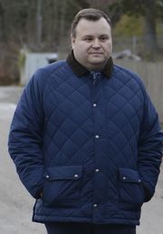 TABBE: Ordfører Thomas Sjøvold mener Ruter gjorde en tabbe da de satte inn busser uten belter.