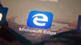 Microsoft Edge-ikon på en smartmobil.