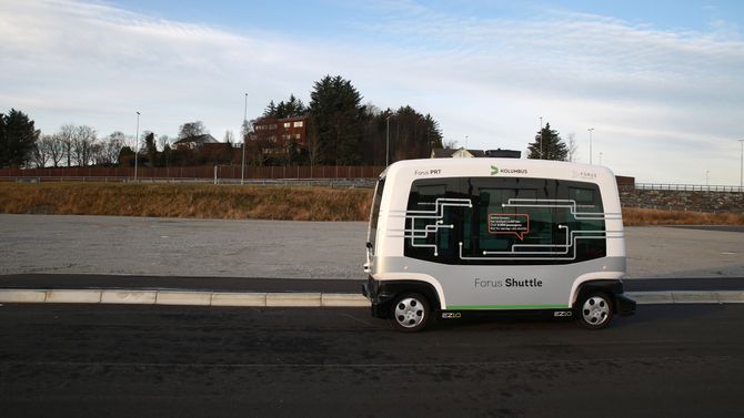 I neste fase skal bussen testes i trafikk. Da er det ikke bare teknologien som skal prøves ut, men også publikums reaksjoner.