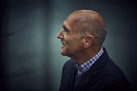 - Det har gått opp et lys for meg. Jeg ville med dette prosjektet bidra med å formidle et viktig budskap. Å bygge med tre er å bidra til en bedre verden å puste i, sier Buchardt.