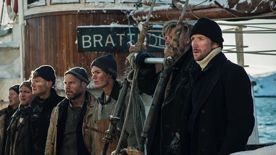 MODIGE KARAR: Mannskapet ombord på mørekuttaren «Brattholm» kryssa Nordsjøen på stormfullt hav vintertid, noko sjølv vikingane alltid ville unngå.