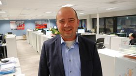 FORNØYD: Administrerende direktør Erlend Pekeberg er fornøyd med fusjoneringsprosessen.