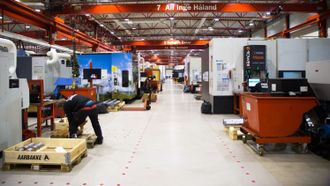 Aarbakke har i alt 60 CNC-maskiner fra Mazak, som er koblet opp mot smartfabrikk-systemet.