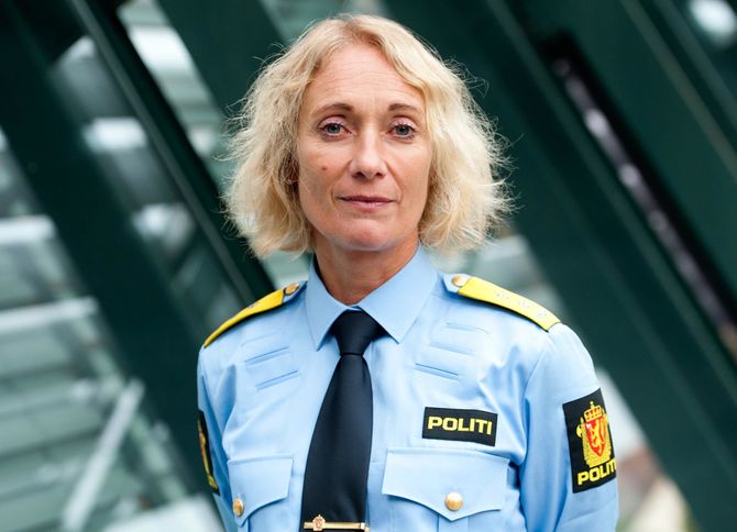 TETT PÅ: Rektor Nina Skarpenes registrerer økt engasjement rundt lokaliseringen av PHS, og vektlegger betydningen av å være tett på den videre behandlingen.