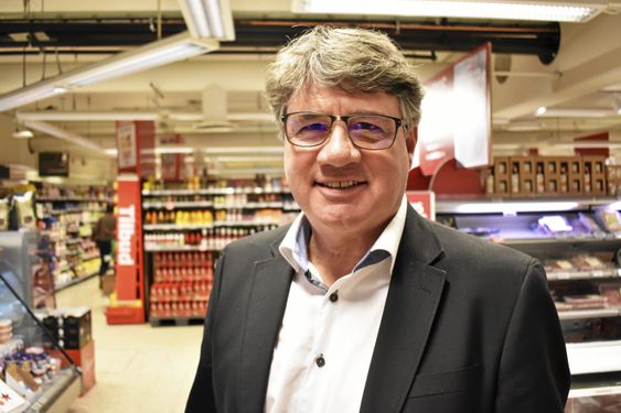 STORT HJERTE: – Det gir mye, sier Tom Westerlin i Landstormen. Han skal selv tilbringe julaften på aktivitetssenteret.