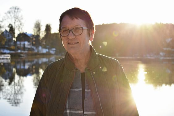 15 ÅR: Bibbi Neergaard (70) ble nylig pensjonist, og la dermed 15 år som leder av Frivilligsentralen bak seg.