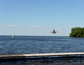KITTY HAWK FLYER: Det elektriske fartøyet er ventet på markedet om kort tid. Ved hjelp av åtte propeller kan det nå en hastighet på 40 kilometer i timen.