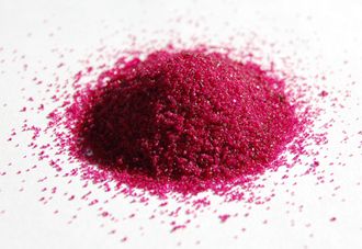 Koboltklorid heksahydrat brukes i kjemisk industri.