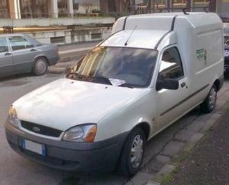 Her i Norge kjenner vi vel Courier først og fremst som en «pizzaracer på 90-tallet» som var basert på Fiesta-plattformen.