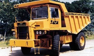 Uten å få det bekreftet har Brian Thompson og Gordon Brown trolig kjøpt tipptruckfabrikken Heathfield som har produsert maskiner opp mot 50 tonn. Bildet er hentet fra en gammel brosjyre som viser en av de minste modellene på ca. 20 tonn.