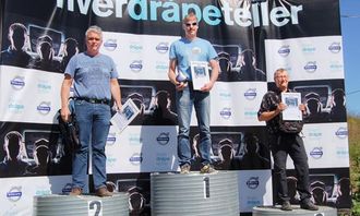 Det var små marginer som avgjorde i landsfinalen i Drivers' Fuel Challenge. Her er seierspallen: 1. plass Frode Henriksen, 2. plass Tor Asbjørn Vigeland og 3. plass Roger Olsen.