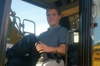 Fra haavardyttri: Kunne vendt meg tel denna! :) #CAT #Caterpillar #320 #CL #excavator #Goddag!