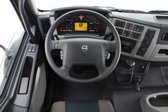 Glimt fra førerplassen i nye Volvo FL. FE har stort sett samme interiøret.