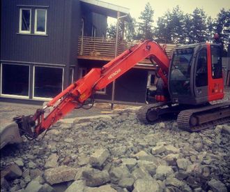 Fra Ola Simensen Barikmo: #hælj #nå #hitachi #85 #work #kongsberg