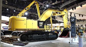 92-tonneren Cat 390F bruker sju prosent mindre drivstoff enn forgjengeren Cat 390F.