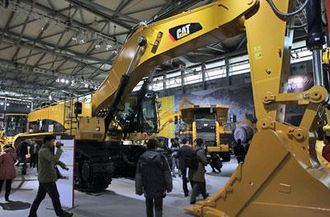 Selv om Cat har en enorm stand, har de ikke med de aller største maskinene. Denne 90-tonneren (390D) er den største selskapet har utstilt.