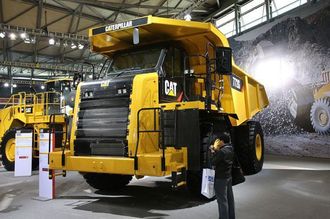 Den nye tipptrucken Cat772G var blant nyhetene under Bauma China