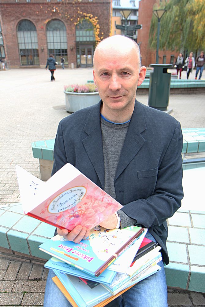 Høgskolelærer Eivind Karlsson ved barnehagelærerutdanningen på Høgskolen i Oslo og Akershus har veiledet studentene gjennom prosjektet.