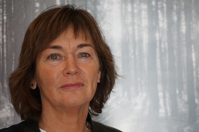 Anne Helgeland er seniorforsker og familieterapeut ved Sørlandet sykehus.