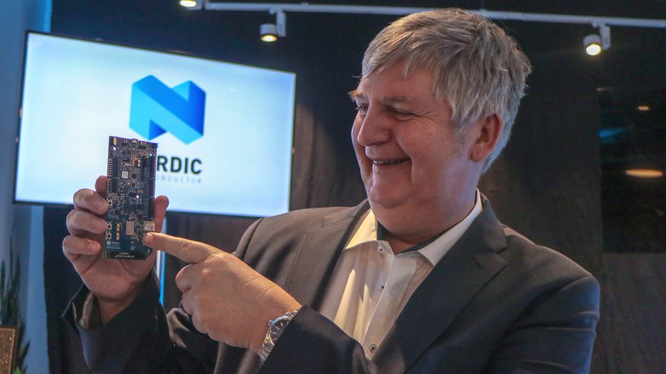 Svært tilfreds: Nordic Semiconductor-sjef Svenn-Tore Larsen fryder seg over at LTE-brikken er klar og den ledelse den betyr for selskapet.            