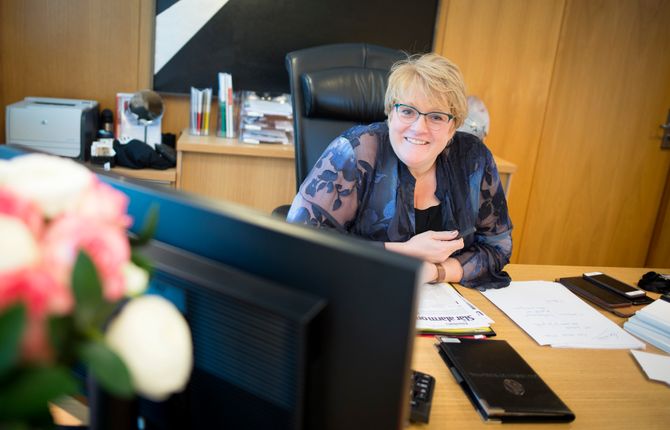 Kulturminister Trine Skei Grande (V) på sitt kontor i Kulturdepartementet i Grubbegata i Oslo.