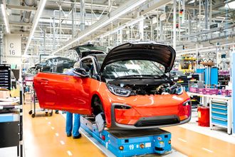 Fra produksjonslinjen til BMW i3.