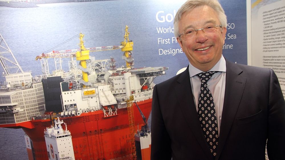 Karl Eirik Schjøtt Pedersen varmer opp til Nordic EV Summit 2018.