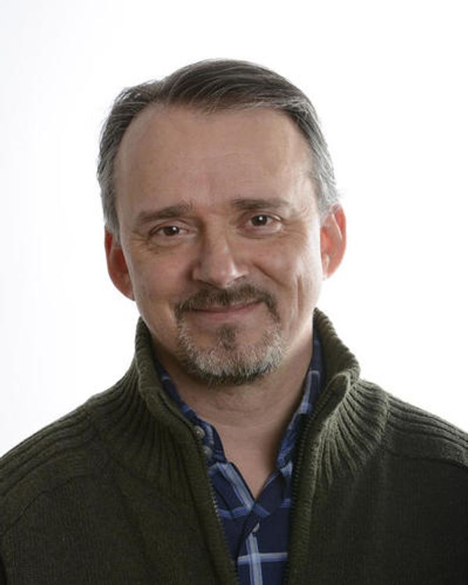 Professor Kjetil Børhaug ved Universitetet i Bergen skal lede ekspertgruppa.