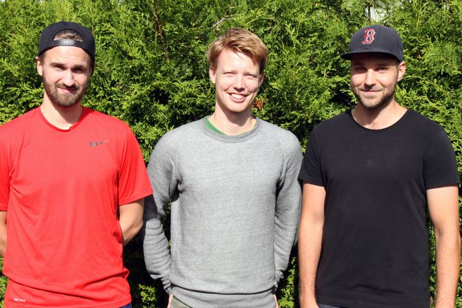 Fra venstre: Pedagogisk leder Morten Lie, styrer Kjell Endre Aasmundtveit og pedagogisk leder Patrick Steen.