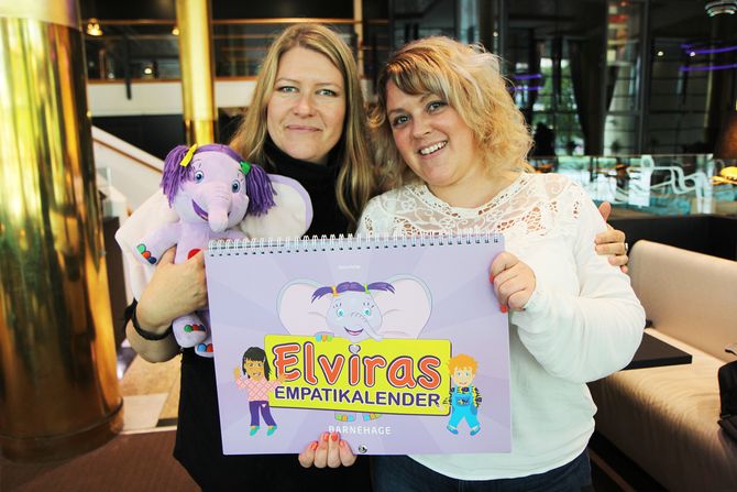 Psykoterapeut Lene Kristina Larsen og Tonje Gry Carlsson (og superheltelefanten Elvira). Sammen har de startet Elvira forlag og lanserte i vår Elvira empatikalender for bruk i barnehagen.