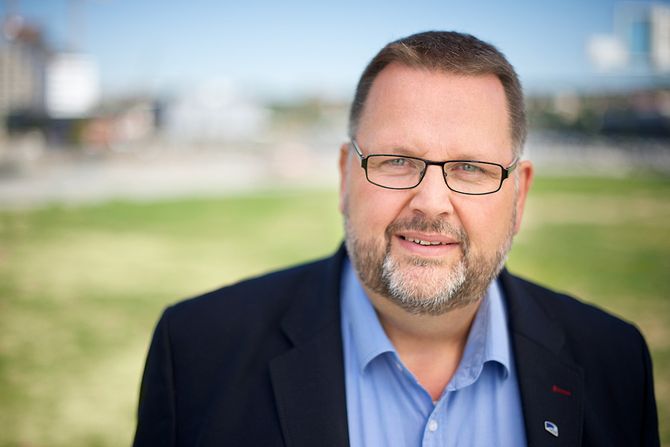 Svein Harberg, Høyre, er leder i familie- og kulturkomiteen på Stortinget.