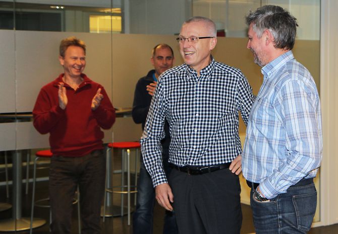 Jubler. Nyheten om seieren mot Nesodden kommune ble svært godt mottatt av administrerende direktør i PBL, Arild M. Olsen (t.v) og konsernadvokat Hans-Are Nyheim, samt resten av PBL.