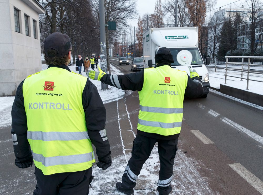 Statens vegvesen frykter for voldsbruk fra bilistene som kontrolleres.