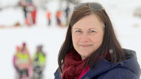Vinteraktivitetsdag med Espira Brådalsfjellet i Kniplia skianlegg. Styrer Jane Laache.