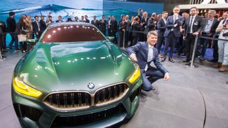 BMW-sjef Harald Krüger under lanseringen av konseptbilen BMW M8 Gran Coupé under bilmessen i Genève.