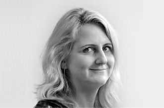 Kristin Wilhelmsen Hansen, 38 år, er ansatt som ansvarlig redaktør og daglig leder i Vestby Avis. Hun begynner i stillingen 1. september i år.