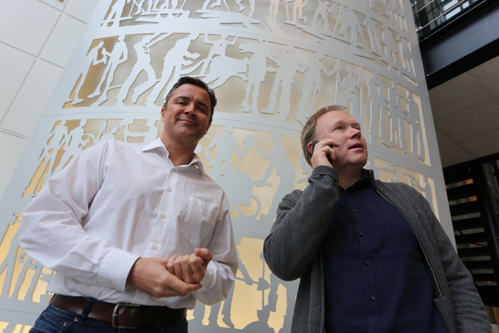 – Vi mener Norge er et Silicon Valley for oljeindustrien, sier Marius Kjeldahl (t.v.) og Andre Backen.