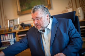 Morten Wold (Frp) er mediepolitisk talsmann i partiet. Han er også 2. visepresident på Stortinget.