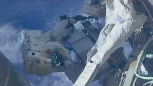 spacewalk.300x169.jpg