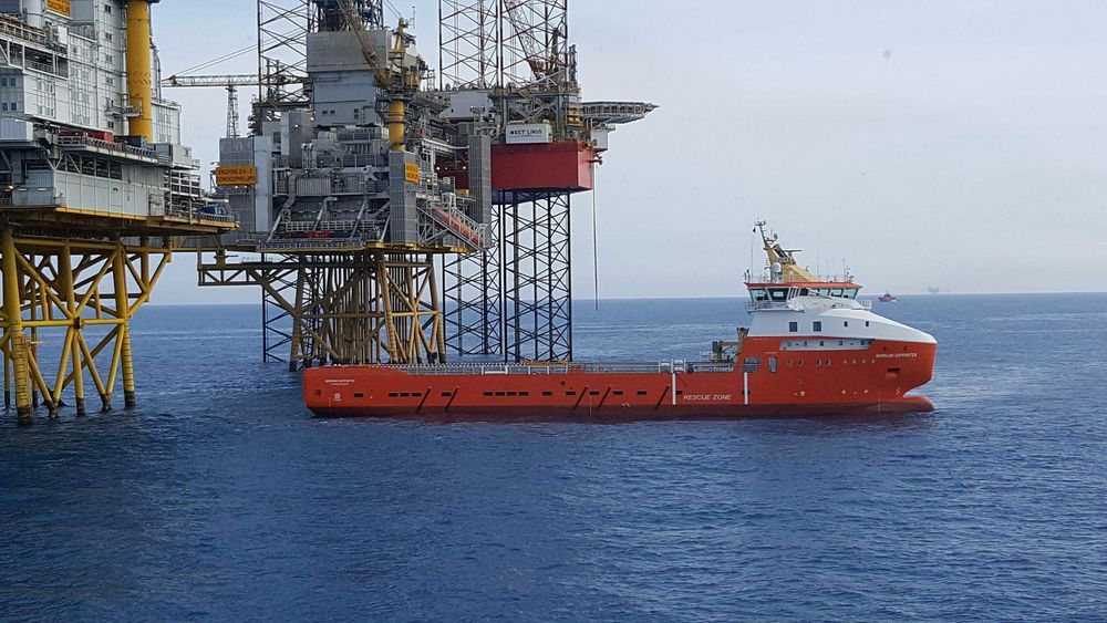 Solstad Offshore-skipet Normand Supporter i arbeid for Conoco Phillips på Ekofisk-feltet. Det er nå bygget om til batterihybrid med 560 KWh batteripakke. Hybridsystemet er levert av Seam (tidligere Westcon Power and Automation).
