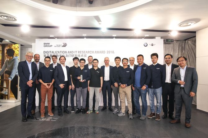 Fra utdelingen av prisen BMW Group Digitalization and IT Research Award 2018, som gikk til Tencent Keen Security Lab.