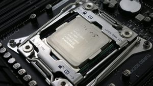 Intel_Core_i9-7900X_HK1.1000x562.300x169