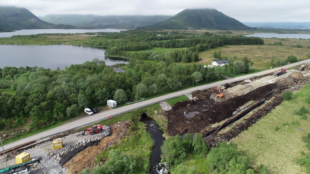 Godt i gang med vei- og brubygging i Nordland
