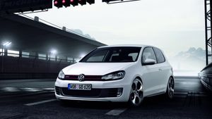 VW%20Golg%20VI%20GTI0810020956.300x169.j