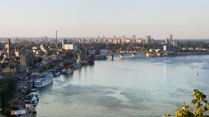 Dniepr_river_in_Kyiv.300x169.jpg