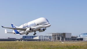 BelugaXL-FirstFlight-1-.300x169.jpg